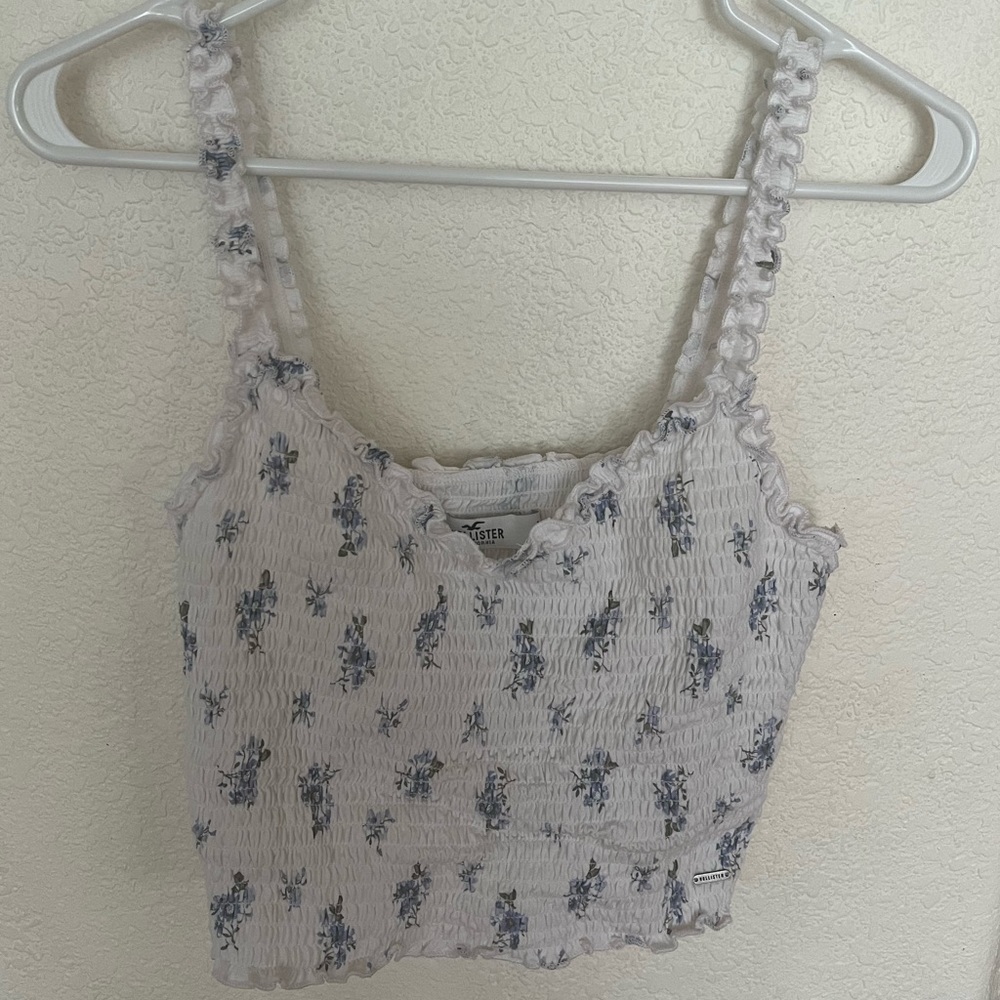 Hollister Ruffle Smocked Floral Top Size L
